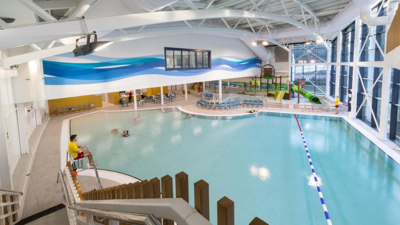 Spacious Primrose Lodge For 6 With Hot Tub At A Spa Resort Chudleigh Exterior photo