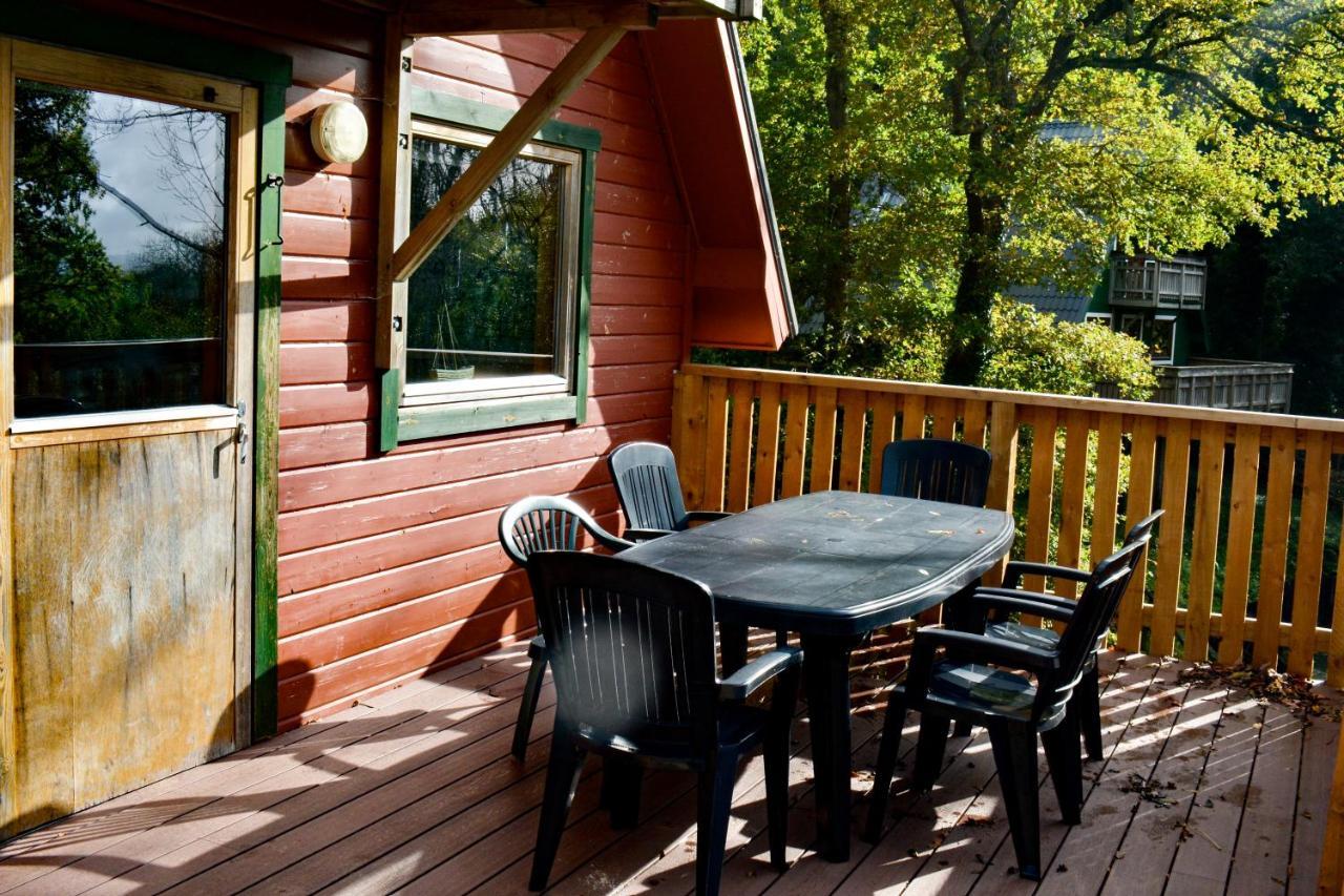 Spacious Primrose Lodge For 6 With Hot Tub At A Spa Resort Chudleigh Exterior photo